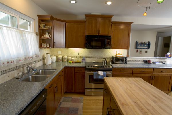 Cherry Cabinet Remodeling in Sandpoint